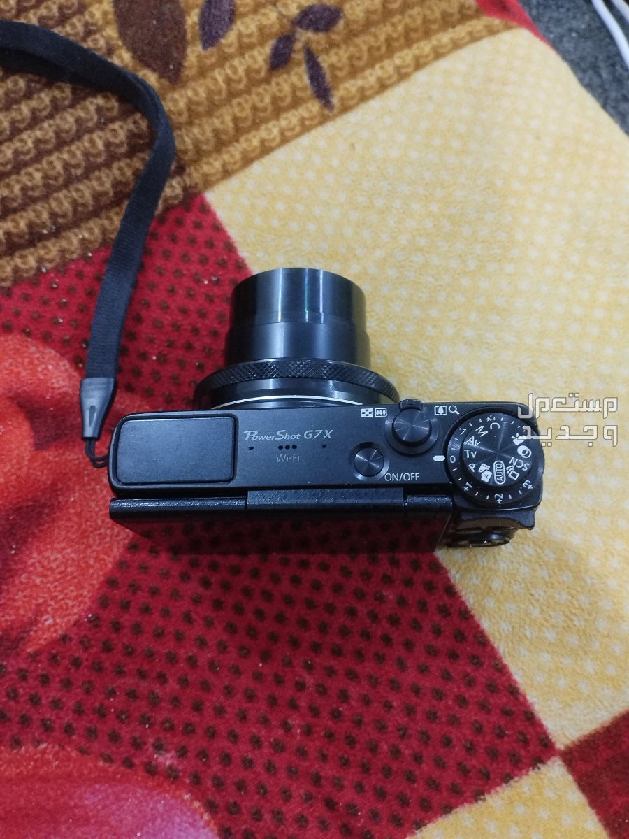 كاميرا كانون power Shot G7x نظيفه على الشرط مع شاحن وشنطه وذاكره 16g