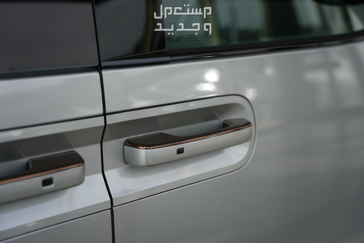 هيونداي ستاريا 2024 الجديدة بجميع الفئات والاسعار المتوفرة عند الوكيل وابرز العيوب والمميزات مقبض سيارة هيونداي ستاريا 2024-2025