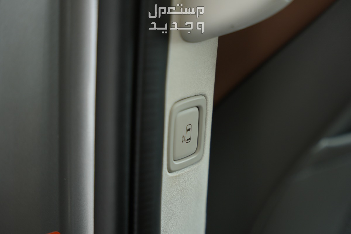 هيونداي ستاريا 2024 الجديدة بجميع الفئات والاسعار المتوفرة عند الوكيل وابرز العيوب والمميزات تقنيات سيارة هيونداي ستاريا 2024-2025