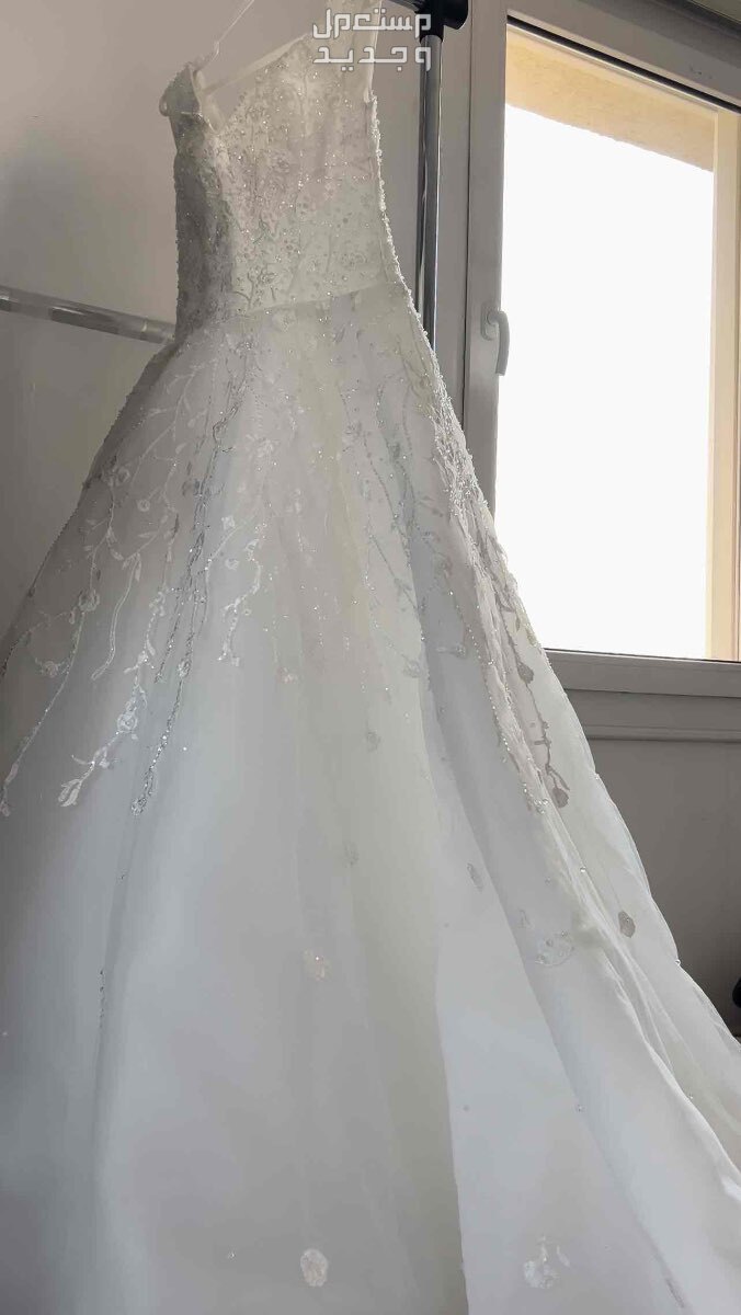 فستان عروس عروسة للايجار في جدة والمدينة وينبع بسعر 2000 ريال فقط