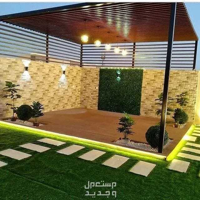 عشب صناعي مظلات شلالات تكريب النخل واتنسيق حدائق  في جدة