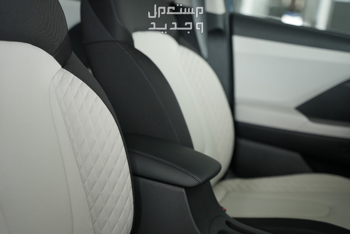 هيونداي كريتا 2024 الجديدة بجميع الفئات والاسعار المتوفرة عند الوكيل وابرز العيوب والمميزات مقاعد هيونداي كريتا 2024 الأمامية