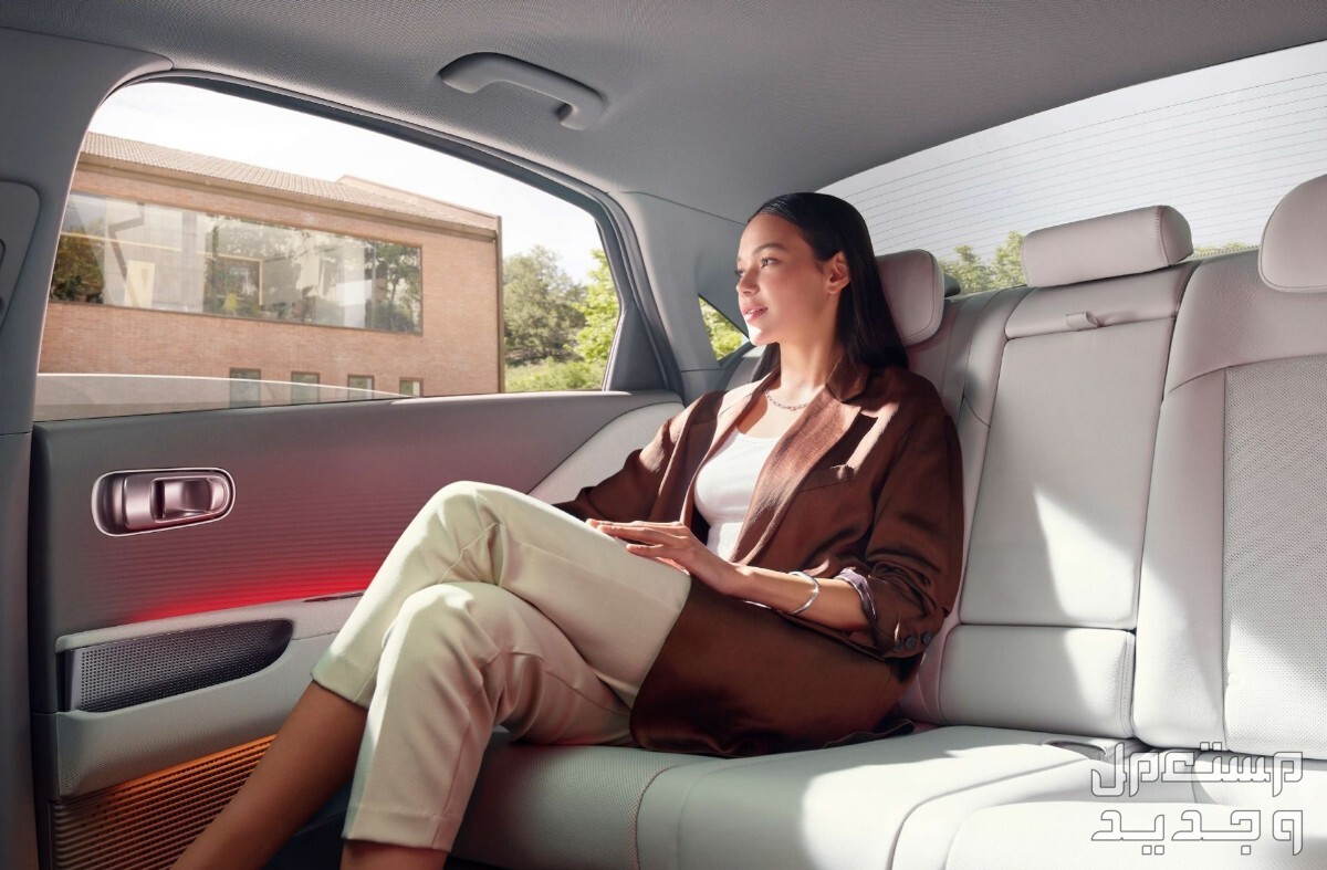 صور هيونداي ايونيك 6 2024 بجودة عالية من الداخل والخارج والألوان المتوفرة في الإمارات العربية المتحدة مقاعد سيارة هيونداي ايونيك 6 2024-2025