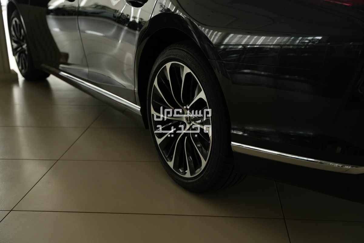 لكزس LS 2024 الجديدة بجميع الفئات والأسعار المتوفرة عند الوكيل وأبرز العيوب والمميزات عجلات 20 بوصة من الألمونيوم