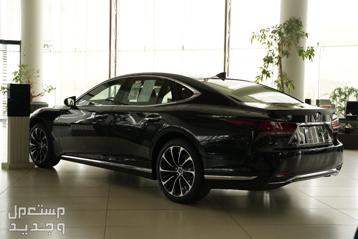 فئات لكزس LS 2024 مع أسعارها وأبرز المواصفات والتقنيات لدى الوكيل