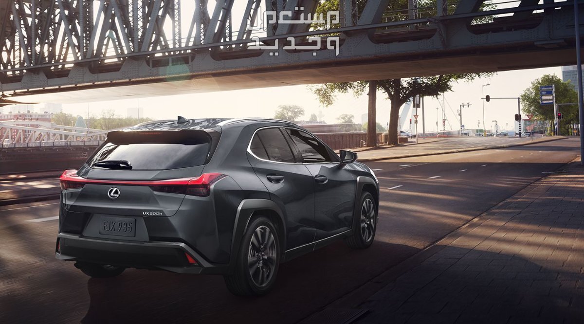 فئات لكزس UX 2024 مع اسعارها وابرز المواصفات والتقنيات لدى الوكيل سيارة لكزس UX 2024-2025