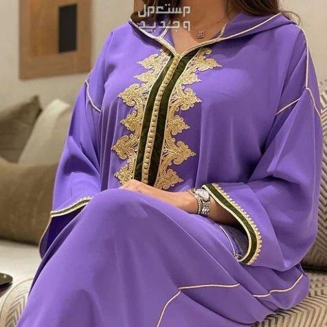 عبايات شتوي 2024 أفضل الأنواع والأسعار كاملة عباية لون مميز
