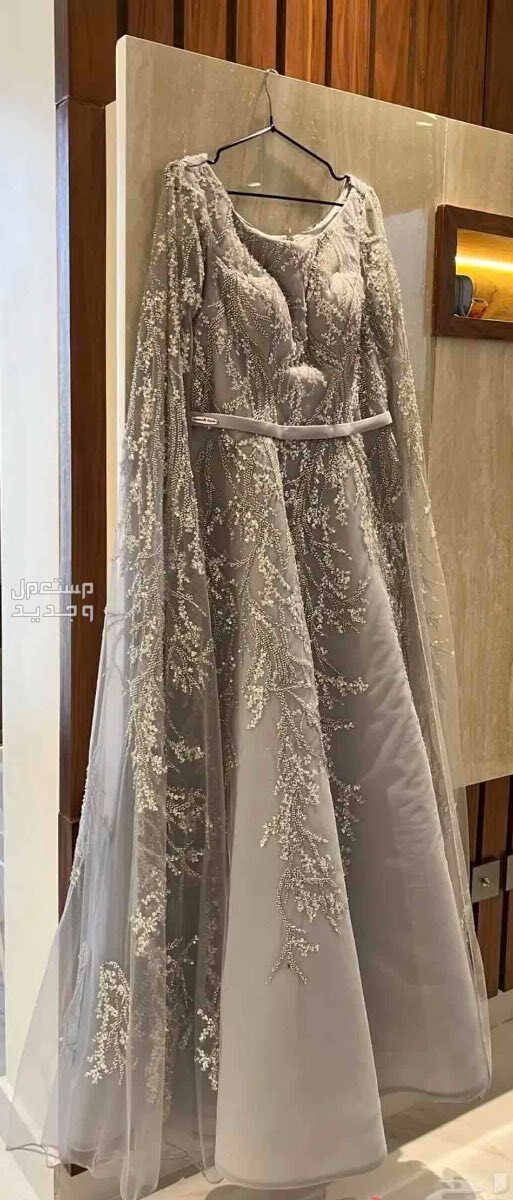 فستان سهرة من المصممة منيرة العاصمي جديد لبسة وحده في الرياض بسعر 5 آلاف ريال سعودي