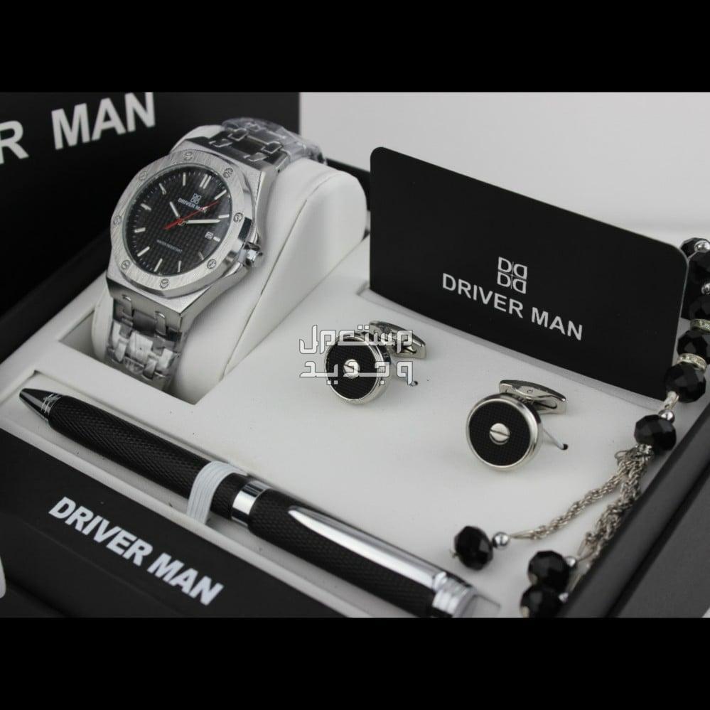 تعرف على أحدث موديلات أطقم ساعات رجالية فخمة 2024 في عمان طقم ساعة رجالي باللون الأسود C-256 باللون الفضي