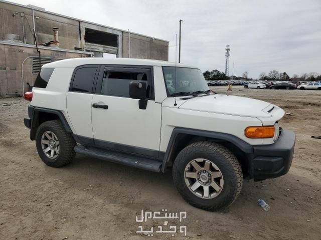 Toyota FJ 2014 in Dubai at a price of 27 thousands AED