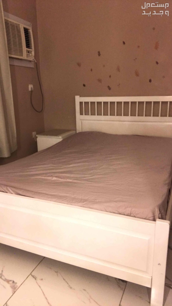 غرفه نوم من  ايكيا  بسعر مغري سرير نفرين