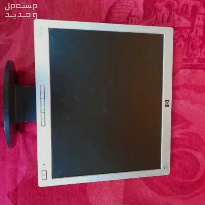 HP شاشة من  LCD (L1710، 17 بوصة)  في مدينة نصر بسعر 2600 جنيه مصري