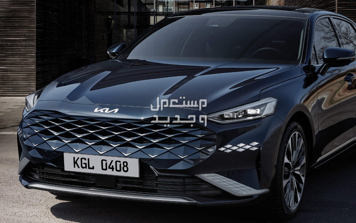 كيا K8 2024 الجديدة بجميع الفئات والاسعار المتوفرة عند الوكيل وابرز العيوب والمميزات في الإمارات العربية المتحدة سيارة كيا K8 2024-2025