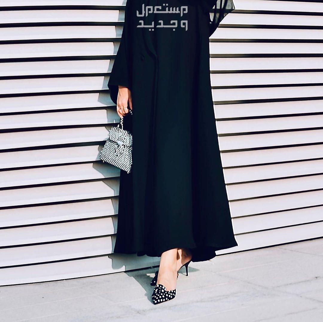 طرق تنسيق الحذاء المناسب مع عباية رمضان طرق تنسيق حذاء بكعب عالي مع العباية