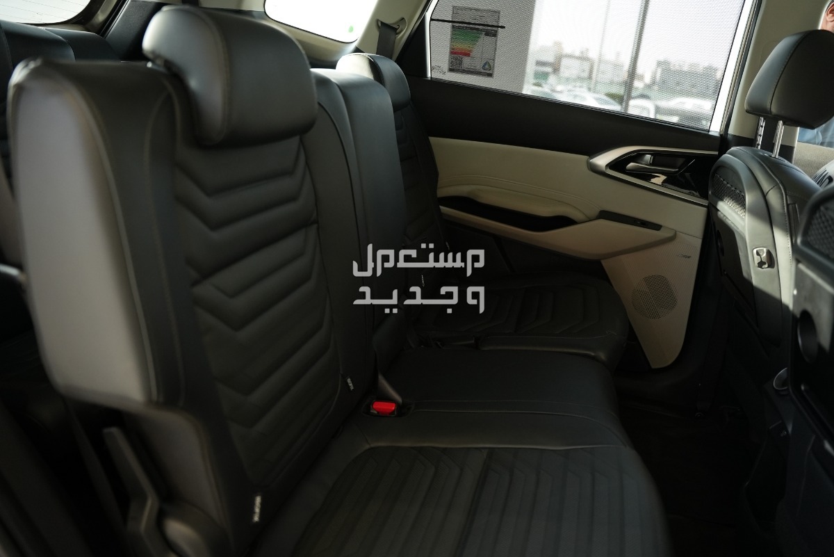 صور كيا كارينز 2024 بجودة عالية من الداخل والخارج والألوان المتوفرة في مصر التصميم الداخلي لسيارة كيا كارينز 2024