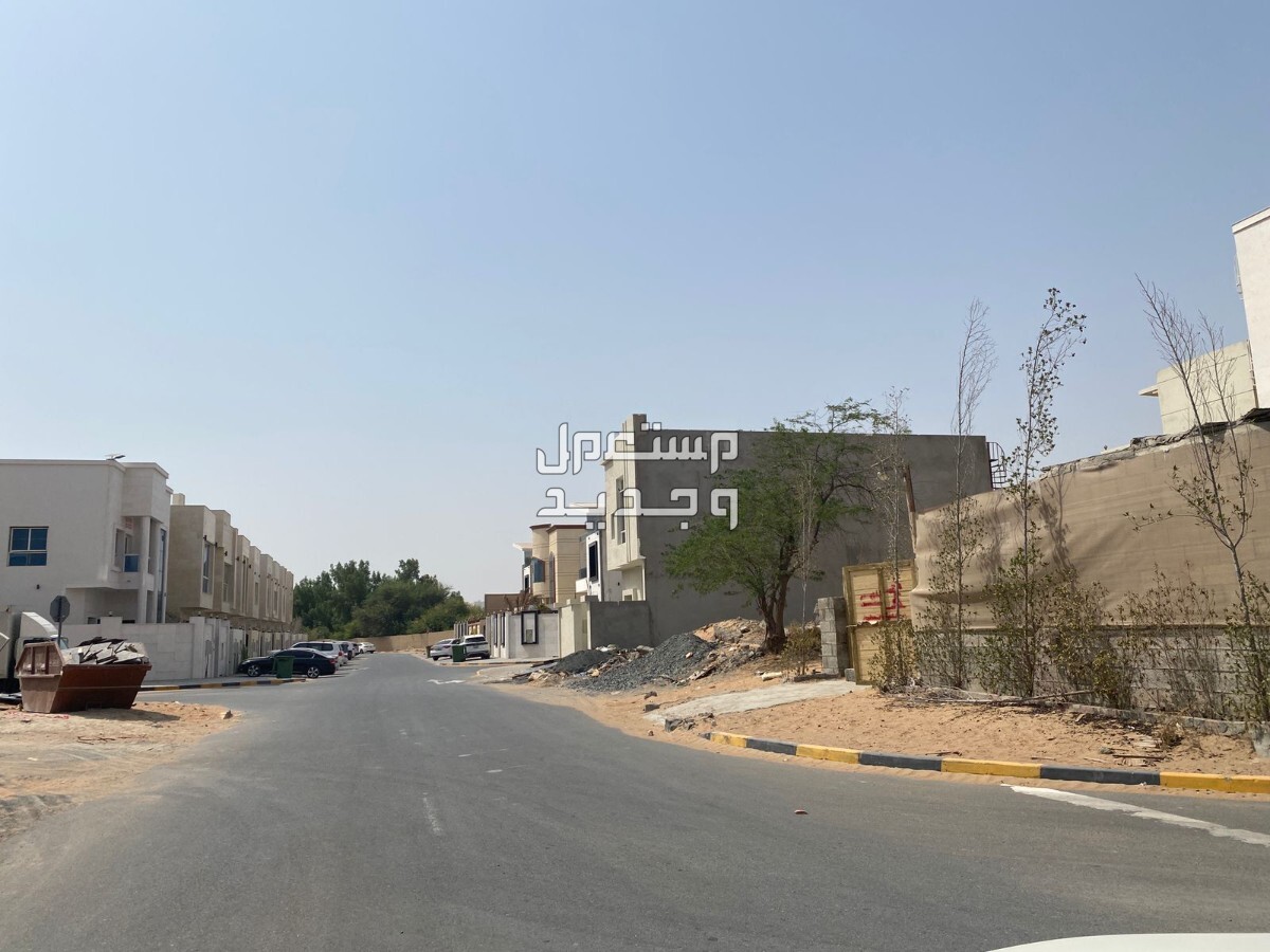أراضى سكنية للبيع فى عجمان بالياسمين قرية الاتحاد