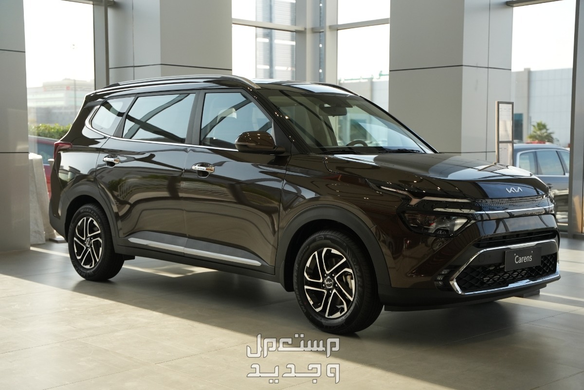 كيا كارينز 2024 الجديدة بجميع الفئات والأسعار المتوفرة عند الوكيل وأبرز العيوب والمميزات التصميم الخارجي لسيارة كيا كارينز 2024