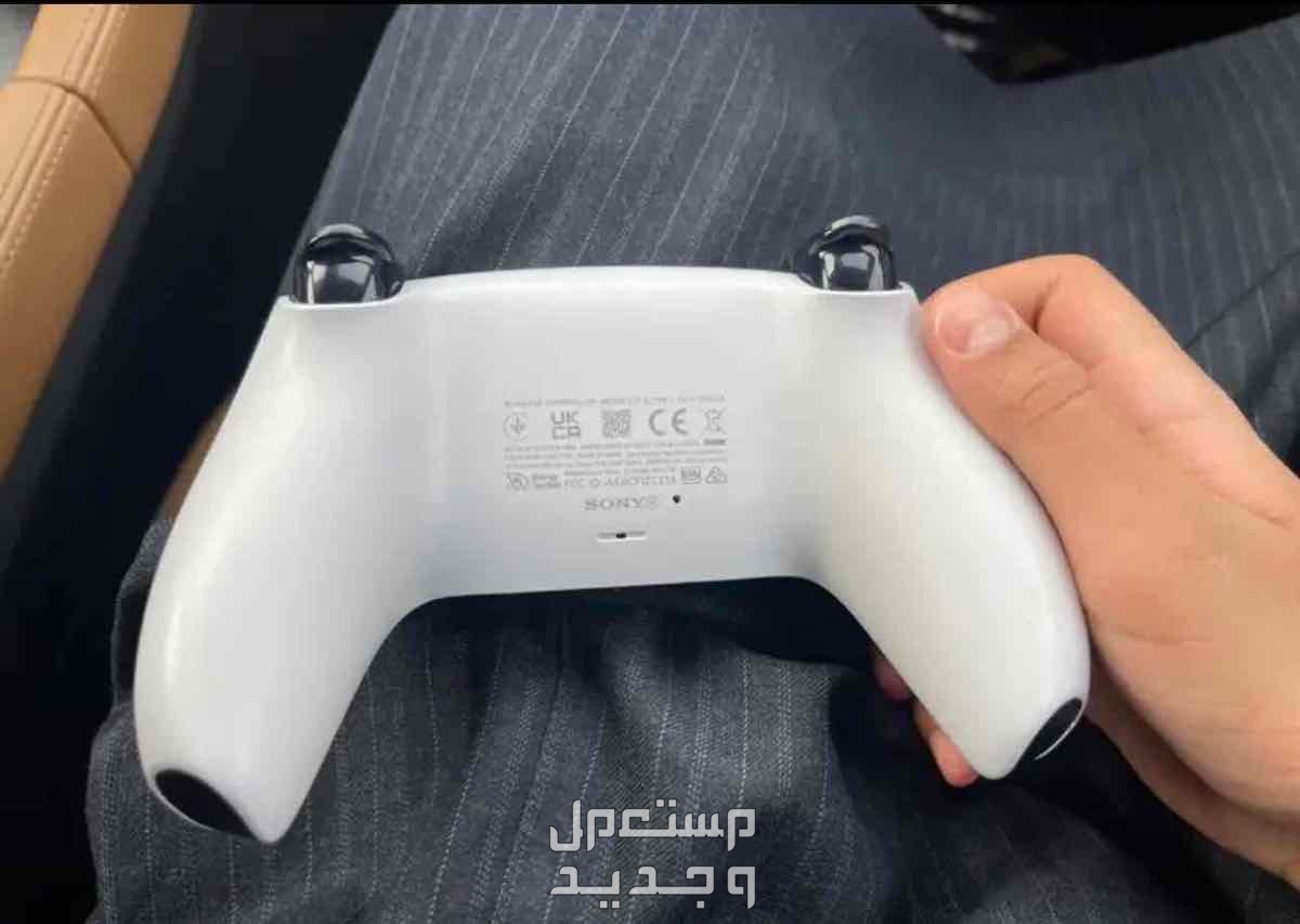 يد PS5 مستعملة