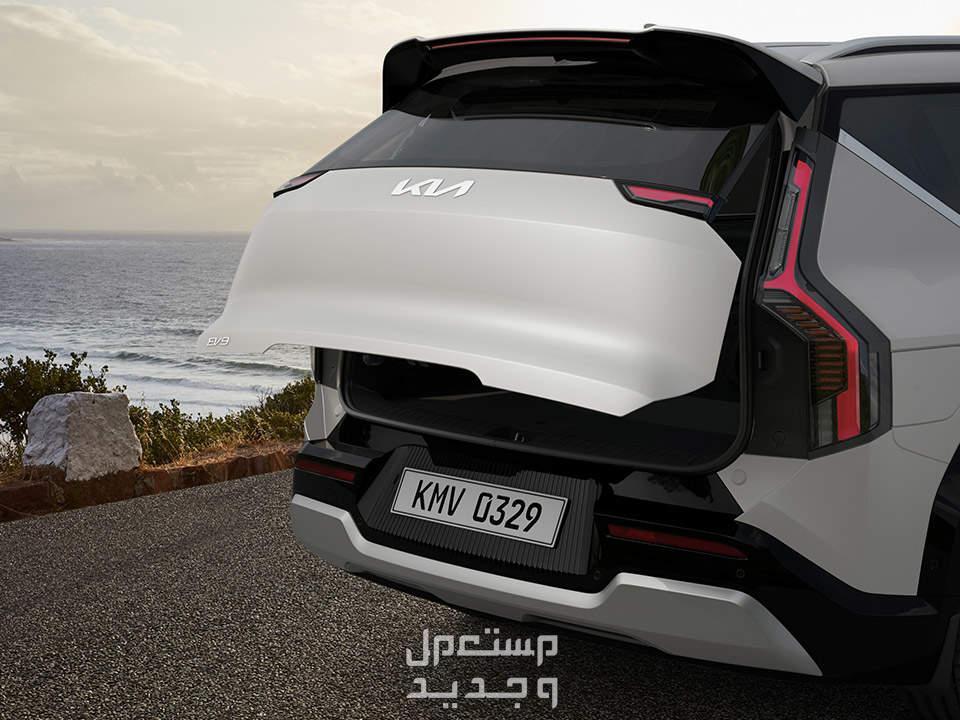 كيا EV9 2024 الجديدة بجميع الفئات والأسعار المتوفرة عند الوكيل وأبرز العيوب والمميزات في ليبيا