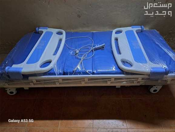 سرير طبي كهربائيّ مستعمل اخو الجديد معا المرتبه للبيع