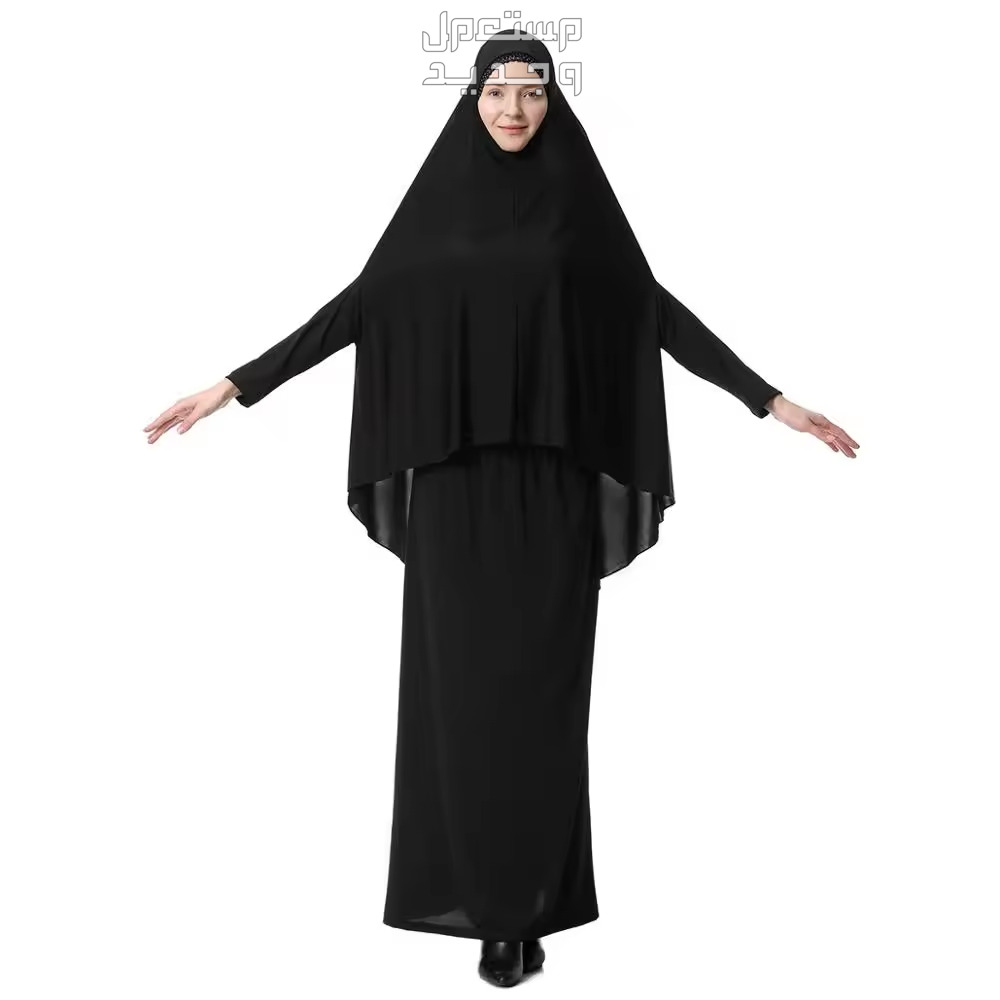 تعرفي على أماكن بيع ملابس العمرة للنساء عباية سوداء