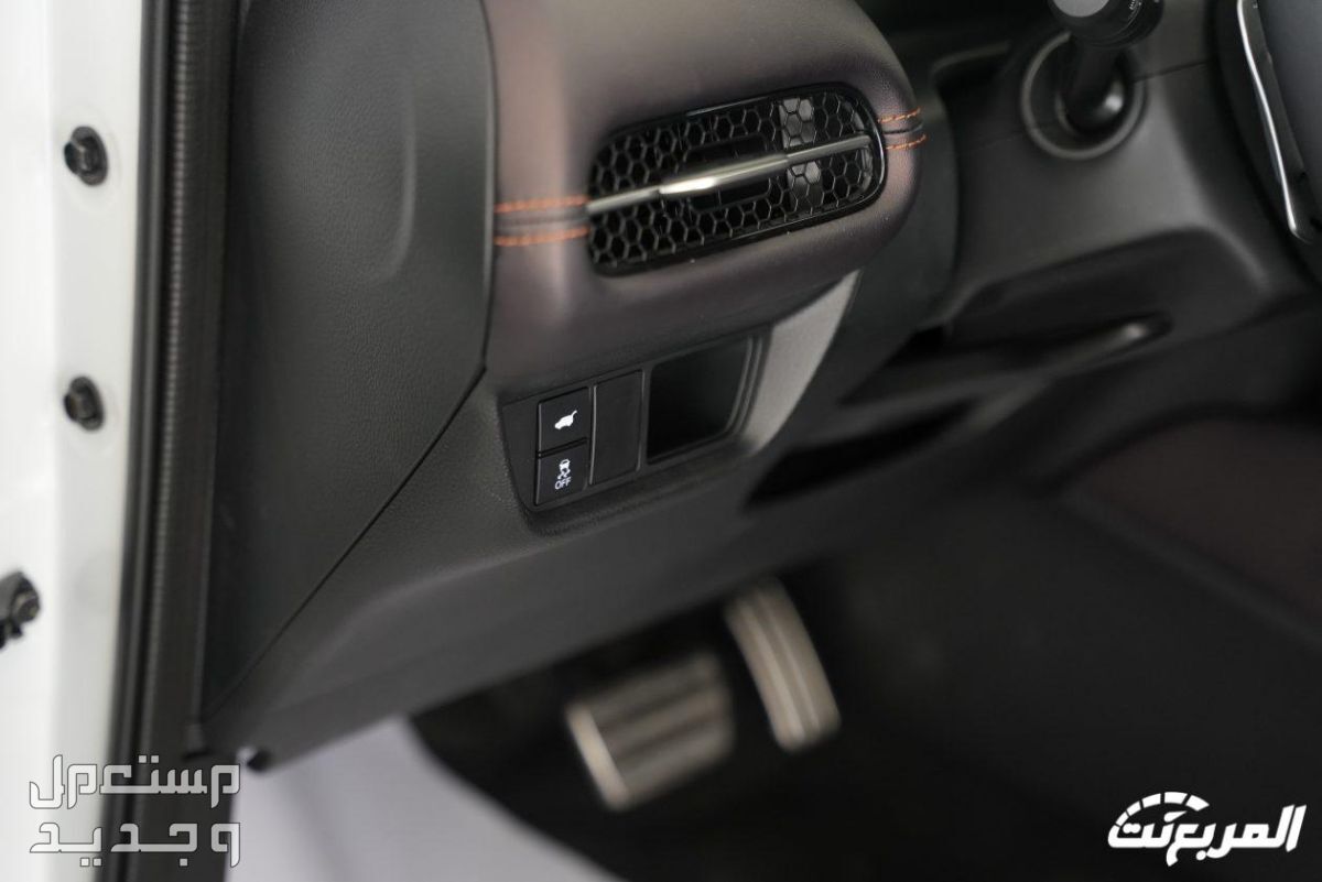 صور هوندا ZRV 2024 بجودة عالية من الداخل والخارج والألوان المتوفرة التصميم الداخلي لسيارة هوندا ZRV 2024