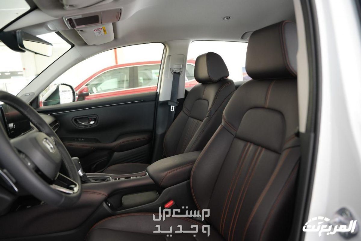 فئات هوندا ZRV 2024 مع أسعارها وأبرز المواصفات والتقنيات لدى الوكيل في الإمارات العربية المتحدة التصميم الداخلي لسيارة هوندا ZRV 2024