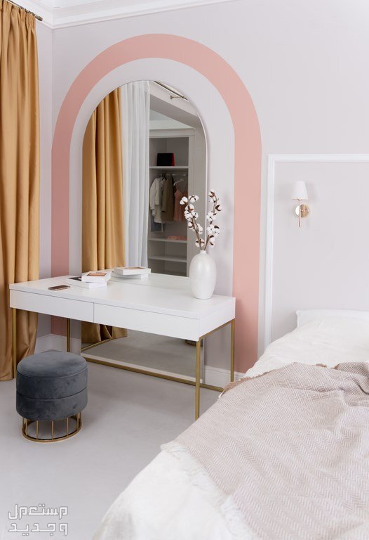 كيفية اختيار التسريحة المثالية في غرفة النوم.. نصائح مهمة في المغرب اختيار التسريحة المثالية في غرفة النوم