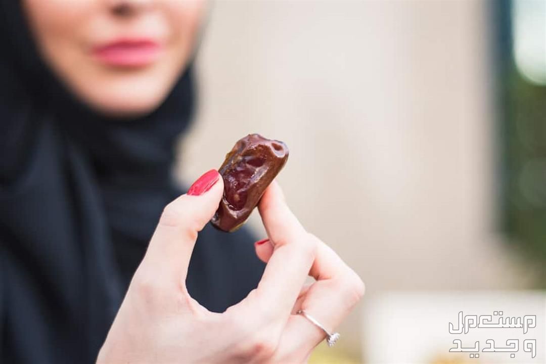 فوائد واضرار التمر للحامل في الشهور الاولى التمر للحامل في الشهور الاولى