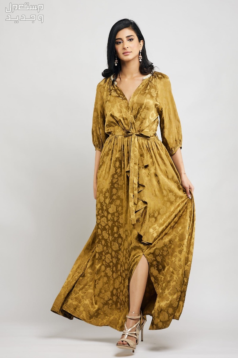أبرز صيحات الموضة في عيد الفطر 2024 في عمان فستان ستان
