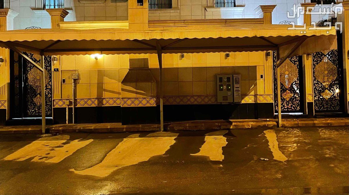 مظلة سيارات للبيع في الرياض