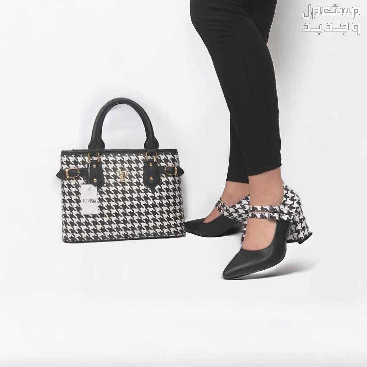طقم نسائي شوز شنطه صناعه تركيه درجه اولى تصميم ماركات قوتشي لويس فيتون تومي