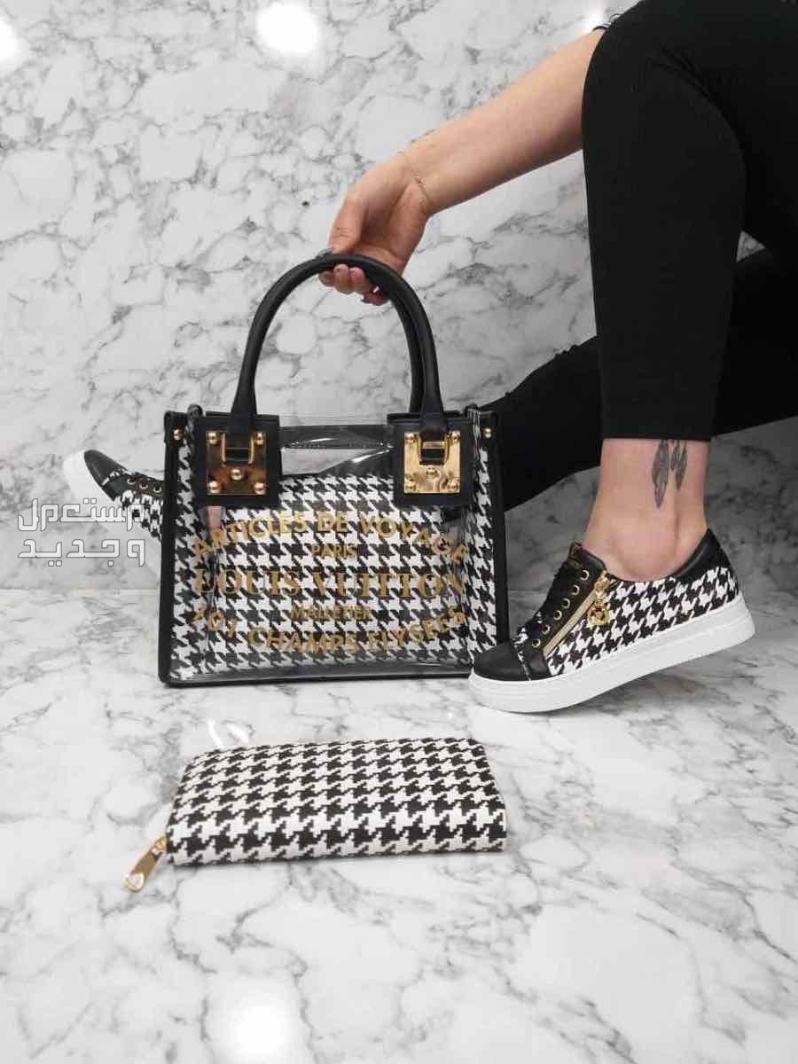 طقم نسائي شوز شنطه صناعه تركيه درجه اولى تصميم ماركات قوتشي لويس فيتون تومي
