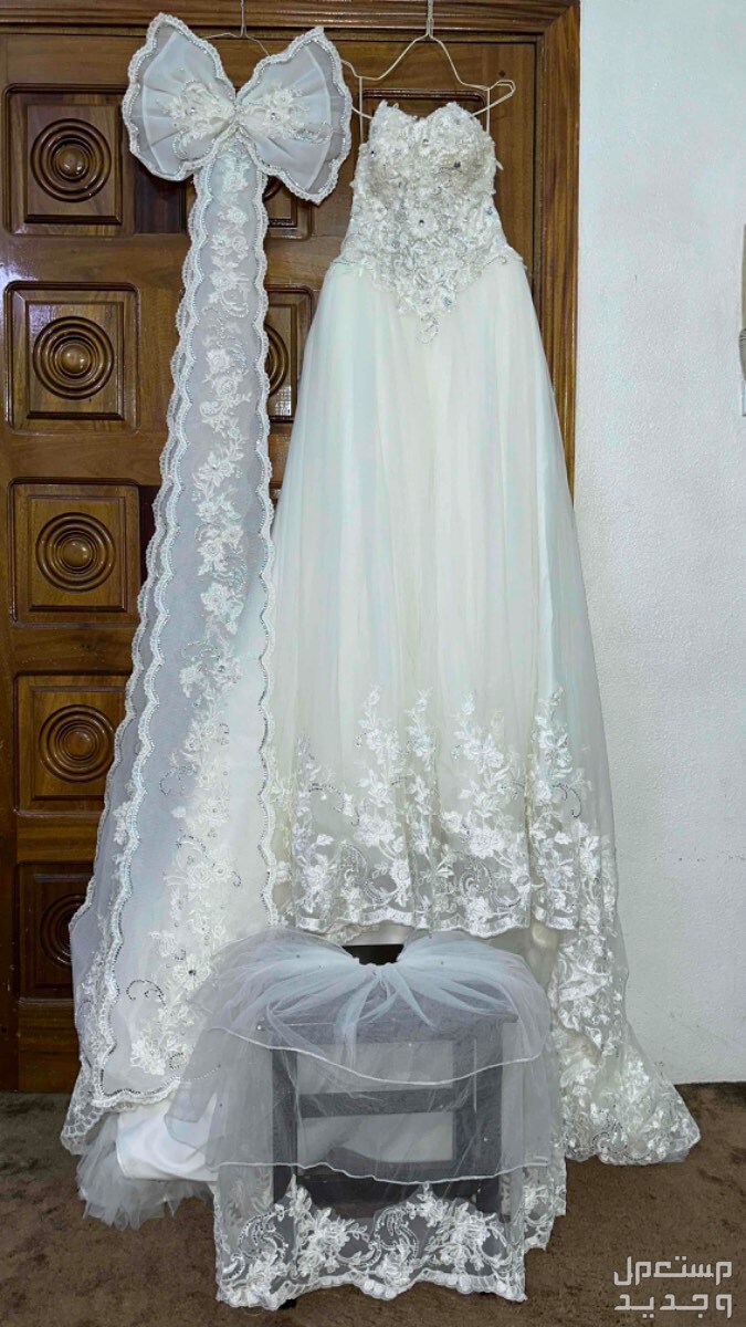 فستان عروس لون سكري في الطائف