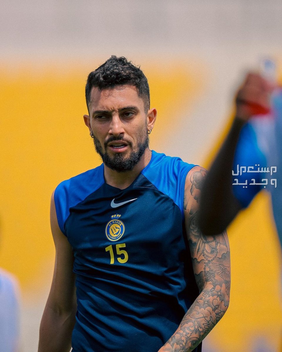 موعد مباراة النصر والفيحاء في دوري روشن والقنوات الناقلة في عمان لاعب نادي النصر