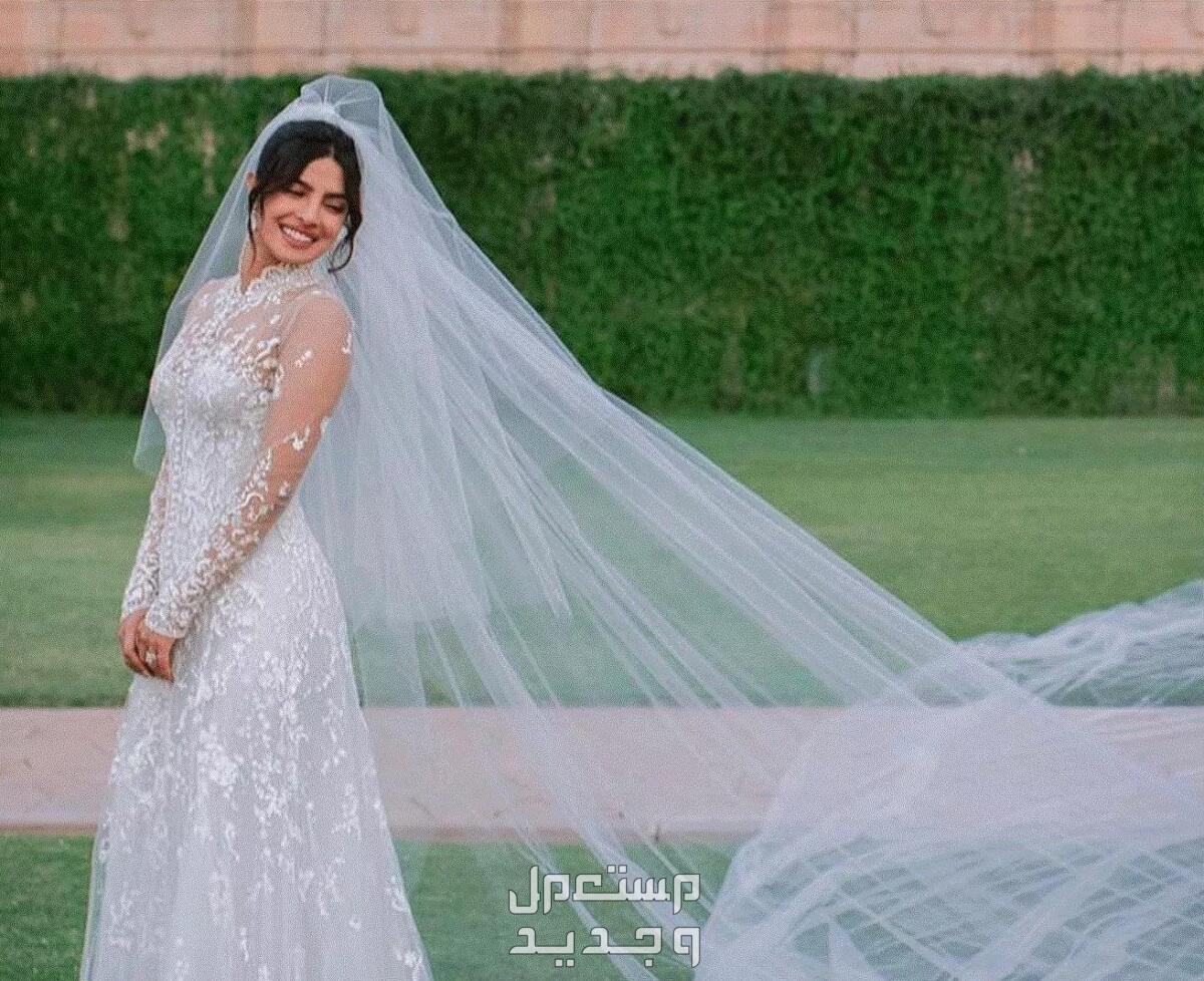 تفسير حلم شراء فستان زفاف للمتزوجة والعزباء لإبن سيرين معنى فستان الفرح في المنام