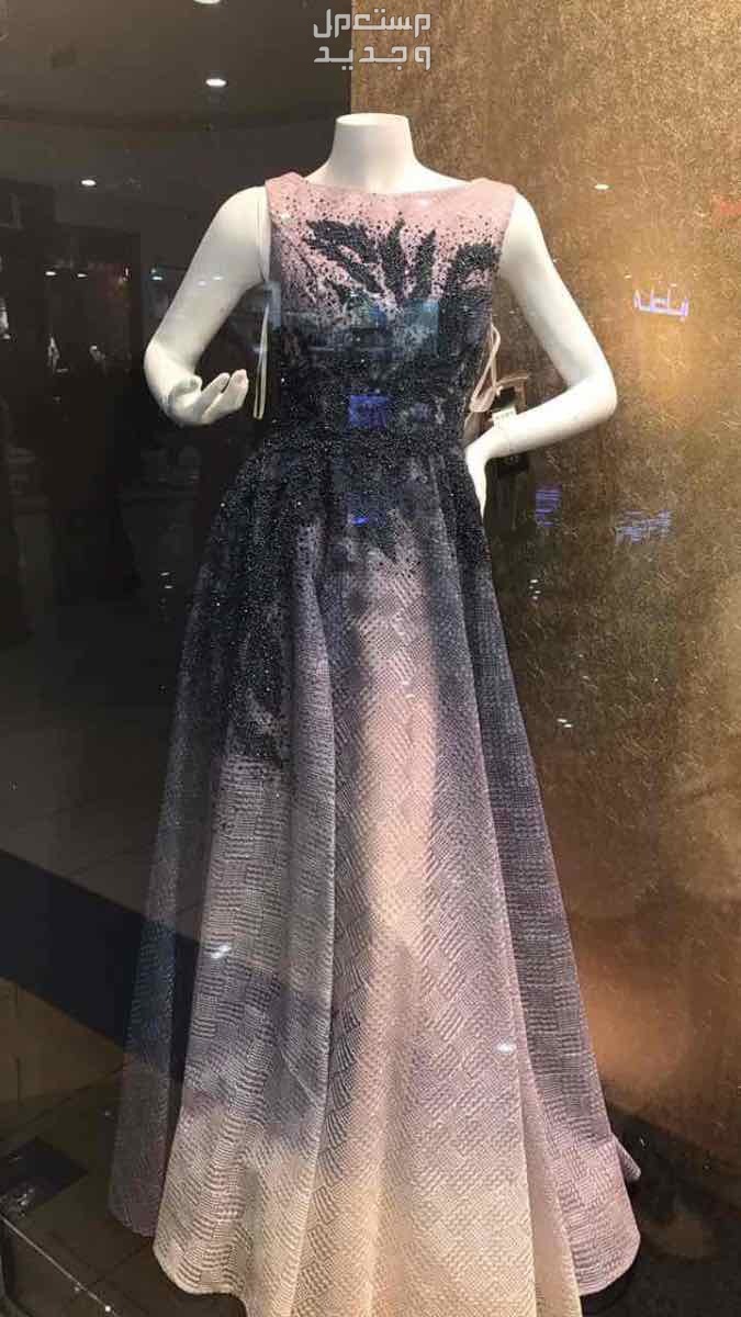 فستان من دام مستعمل سعر الشراء 1500 سعر البيع 800 ريال سعودي