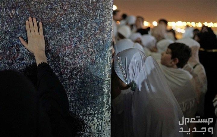 تعرف على مناسك الحج للنساء بالصور نساء مسلمات على جبل عرفات