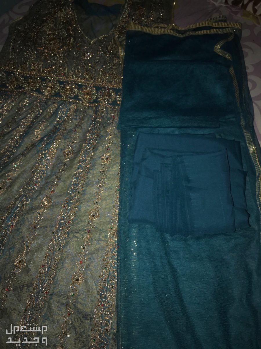 جدة لبس هندي غير مخيط جديد لون اخضر غامق