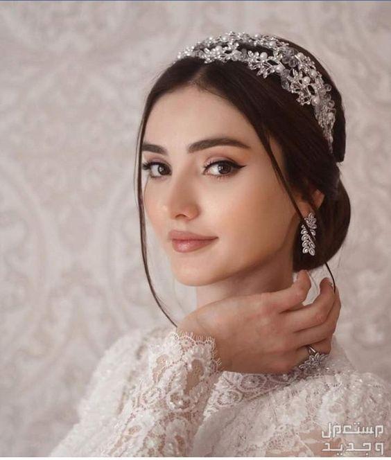 آخر صيحات مكياج العرائس صيف 2024 في مصر تفاصيل مكياج العيون للعروس