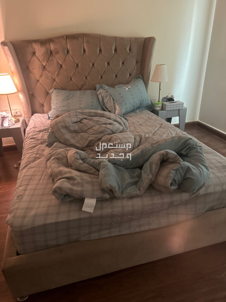حي النخيل الرياض سرير مع مرتبة طبية 
مقاس 150 في 200