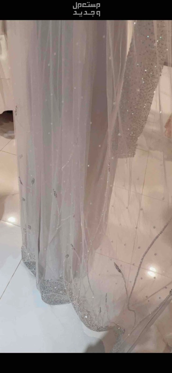 الرياض فستان فخم ويصلح للحامل بعد والتصوير مو موضح فخامة الفستان
