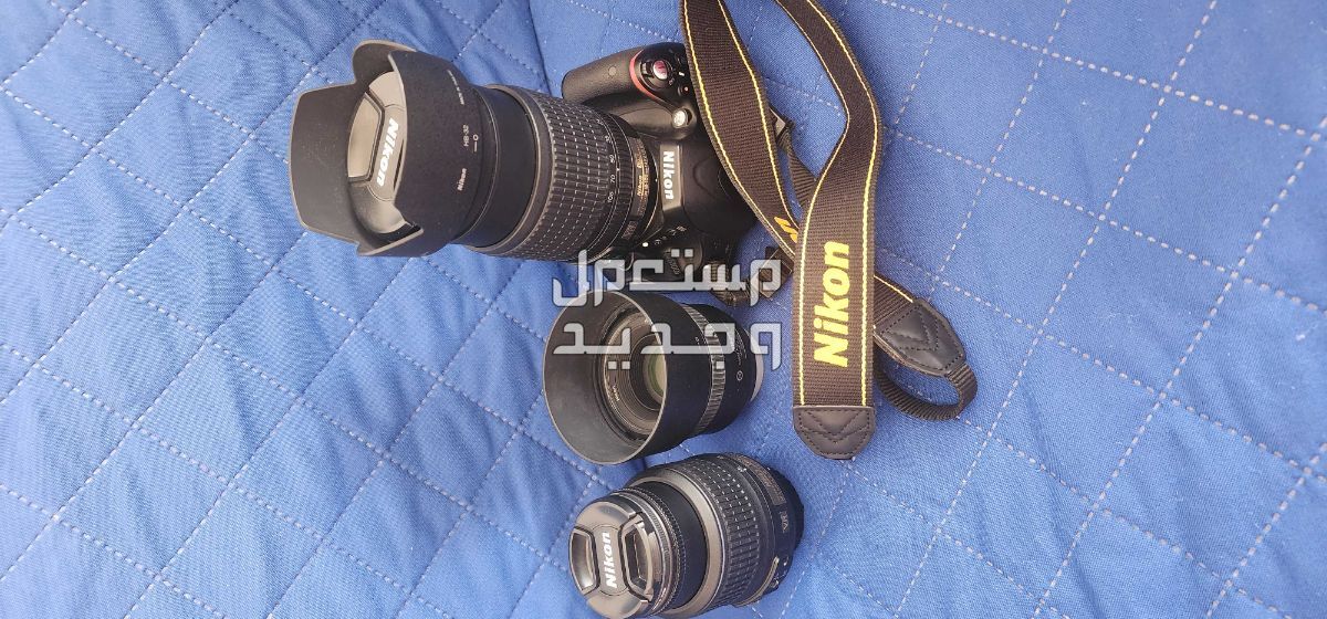 كاميرا نيكون مع 3 عدسات