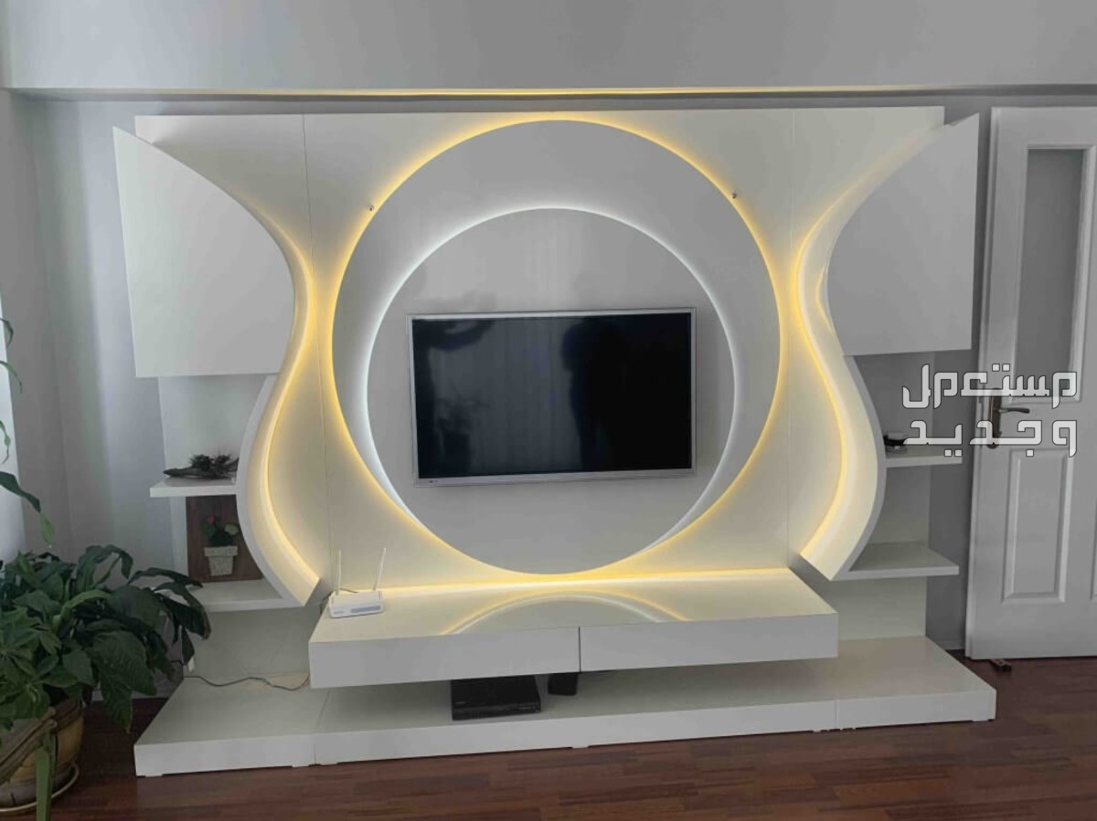 أجمل تصميم ديكور تلفزيون مودرن 2024 في الإمارات العربية المتحدة تصميم ديكور تلفزيون جبسي