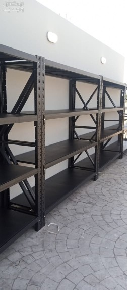 رفوف مستودعات رفوف تخزين رفوف محلات رفوف بقاله سوبر ماركت رفوف صيدليه