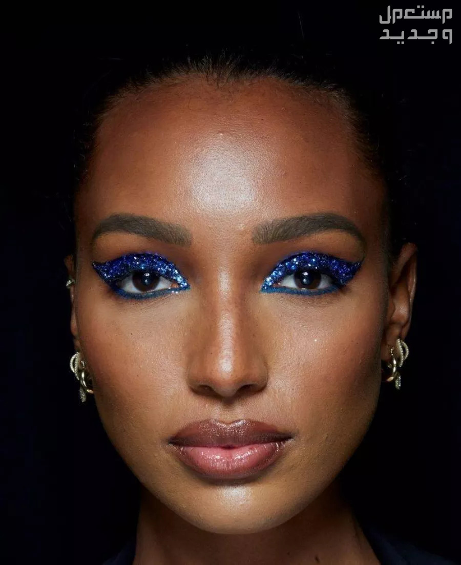 صور مكياج عيون فخم 2024 في الإمارات العربية المتحدة مكياج عيون باللون الأزرق