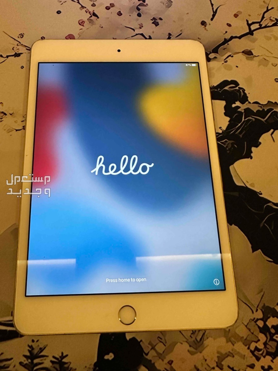 ايباد ميني 4   iPad Mini 4 في الرياض بسعر 400 ريال سعودي