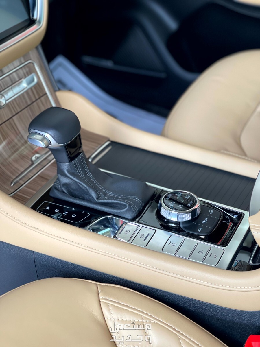 ام جي RX8 موديل 2024 بجميع الفئات والأسعار المتوفرة وأبرز العيوب والمميزات في جيبوتي عجلة القيادة