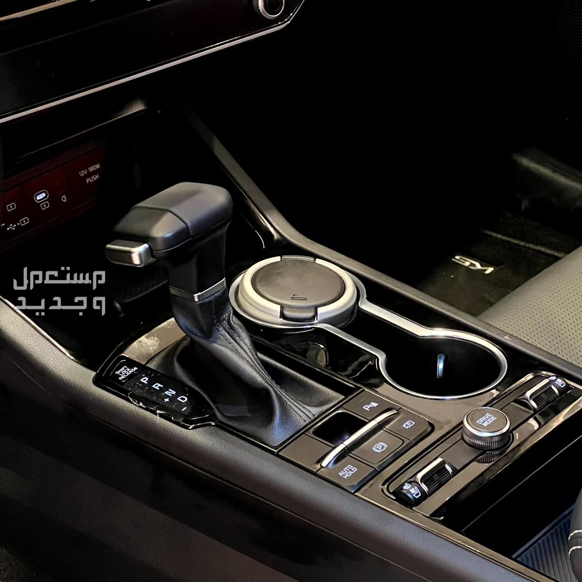 صور كيا K5 2025 فيس ليفت بجودة عالية من الداخل والخارج والألوان المتوفرة تقنيات كيا K5 2025 فيس ليفت