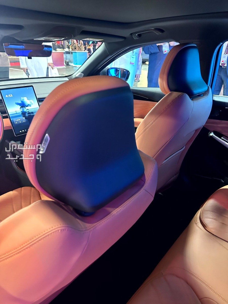 جيلي بريفيس 2025 بجميع الفئات والأسعار المتوفرة عند الوكيل وأبرز المميزات والعيوب